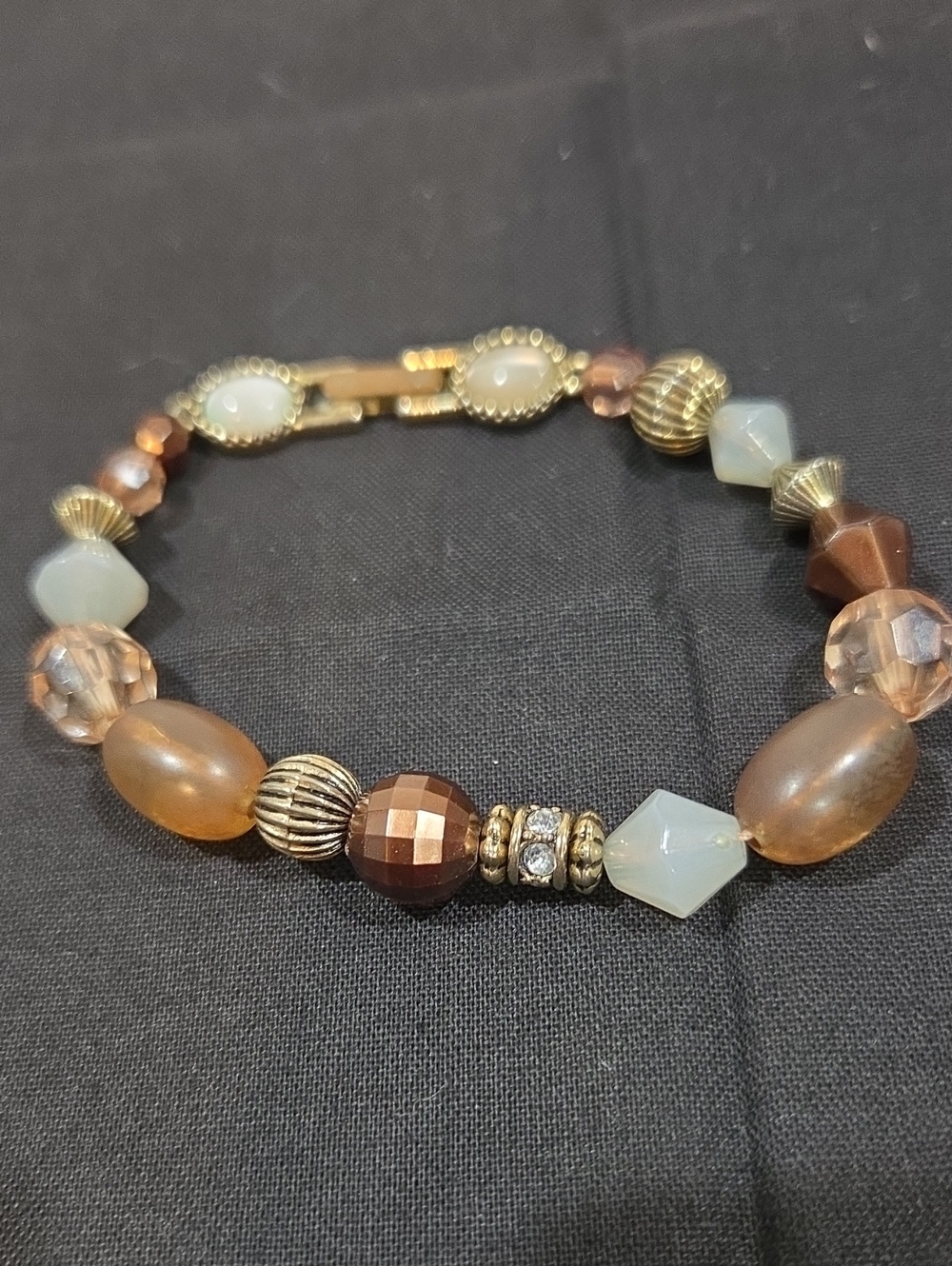 VINTAGE BEADED BRACELET